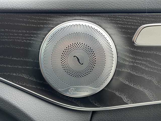 メルセデス・ベンツ Ｃ２００ アバンギャルド AMGライン 島根県 2015(平27)年 9.8万km ダイヤモンドホワイト メーカーナビゲーション/フルセグ BT/ブラインドスポットアシスト/アテンションアシスト/レーンキープアシスト/ブルメスターサウンド/レーダークルーズコントロール/パドルシフト/D席メモリシート/D席パワーシート/D/N席シートシーター/ETC/LEDヘッドライト/AUTOライト/アイドリングストップ/革巻きステアリング/ステアリングリモコン/純正18インチアルミホイール/ISOFIX/スマートキー