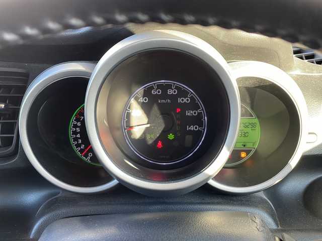 ホンダ Ｎ ＢＯＸ G ターボ Lパッケージ 静岡県 2014(平26)年 7.7万km 黒 主要装備/・両側パワスラ/・ETC/・クルコン/・横滑り防止装置/・純正フロアマット/・ステリモ/・パドルシフト/・スマートキー/・プッシュスタート/・オートエアコン