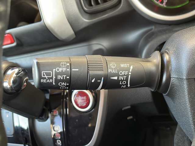 ホンダ Ｎ ＢＯＸ G ターボ Lパッケージ 静岡県 2014(平26)年 7.7万km 黒 主要装備/・両側パワスラ/・ETC/・クルコン/・横滑り防止装置/・純正フロアマット/・ステリモ/・パドルシフト/・スマートキー/・プッシュスタート/・オートエアコン