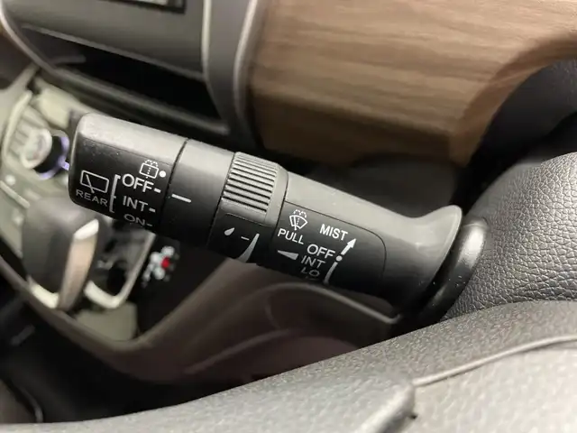 ホンダ フリード ハイブリット G ホンダセンシング 鹿児島県 2021(令3)年 3.3万km プラチナホワイトパール 純正ナビ/（CD/BT）/両側パワースライドドア/ホンダセンシング/バックカメラ/オートクルーズコントロール/LEDヘッドライト/シートヒーター/ロールサンシェイド/オートリトラミラー/スマートキー/ETC/オートライト