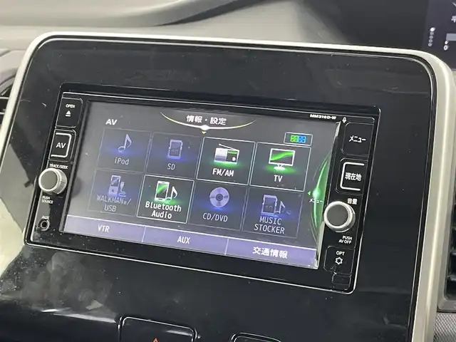 日産 セレナ X 埼玉県 2017(平29)年 6万km インペリアルアンバーP 純正7インチナビ/Bluetooth　TV　USB　AUX　CD　DVD　SD/後席フリップダウンモニター/片側パワースライドドア/クルーズコントロール/バックカメラ/ドライブレコーダー（前後）/オートライト/スマートキー/プッシュスタート