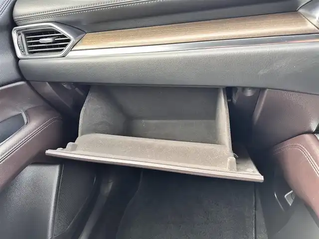 マツダ ＣＸ－８ XD Lパッケージ 宮城県 2018(平30)年 8.8万km スノーフレイクホワイトパールマイカ 360度ビューモニター/パーキングセンサー（フロント）/CD/DVD/地デジTV/＝＝＝/アドバンスドスマートシティブレーキサポート/ブラインドスポットモニタリング/パーキングセンサー（リア）/レーダークルーズコントロール/スマートブレーキサポート/レーンキープアシストシステム/車線逸脱警報システム/車間認知支援システム/交通標識認識システム/ドライバーアテンションアラート/ヘッドアップディスプレイ/純正ナビ/・Bluetooth/ETC2.0（バイザー裏）/パワーバックドア/本革シート/シートヒーター（前席/2列目）/パワーシート（運転席メモリー機能付）/革巻きステアリング/ステアリングヒーター/ステアリングスイッチ/電動パーキングブレーキ/ブレーキホールド/アダプティブLEDヘッドランプ/オートライト/スマートキー＆プッシュスタート/電動格納ミラー/ルーフレール/純正19インチAW/純正フロアマット/W/サイド/カーテンエアバッグ