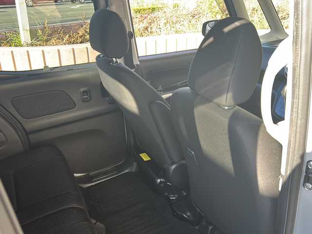 日産 デイズ ルークス ハイウェイスターX Gパッケージ 静岡県 2017(平29)年 5.5万km レモンライム/エアグレー 純正ナビ/全方位カメラ/バックカメラ/両側パワースライドドア/純正ドライブレコーダー/助手席スライドアップシート/ETC/LEDヘッドライト/フォグランプ/エマージェンシーブレーキ/スマートキー/スペアキー×１/ステアリングリモコン/プッシュスタート/純正フロアマット/純正アルミホイール/アイドリングストップ