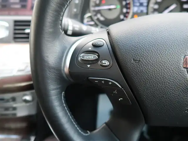 日産 フーガ ハイブリッド VIPパッケージ 石川県 2011(平23)年 15.7万km エターナルスノーホワイト バイキセノンライト/Fフォグライト/Fパワーシート/Fシートエアコン/ESC/フルセグTV/リアカメラ/Pスタート/ハンドルスイッチ/クルコン/オートライト/ビルトインETC/リアローラーブラインド/ドアバイザー/純正フロアマット/助手席オットマン