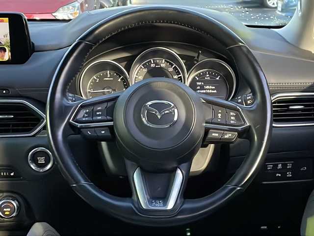 マツダ ＣＸ－５ XD Lパッケージ 道東・釧路十勝 2017(平29)年 8.4万km ディープクリスタルブルーマイカ 4WD/BOSEサウンド/純正ナビ(フルセグ/ラジオ/BT)/CD/DVD/バックカメラ/サイドカメラ/ホワイトレザーシート/衝突軽減ブレーキ/アダプティブクルーズコントロール/クリアランスソナー/レーンキープアシスト/ブラインドスポットモニター/フロントシートヒーター/フロントパワーシート/ステアリングヒーター/プッシュスタート/スマートキー/純正17インチアルミホイール/ETC/ドアバイザー/純正ラバーフロアマット