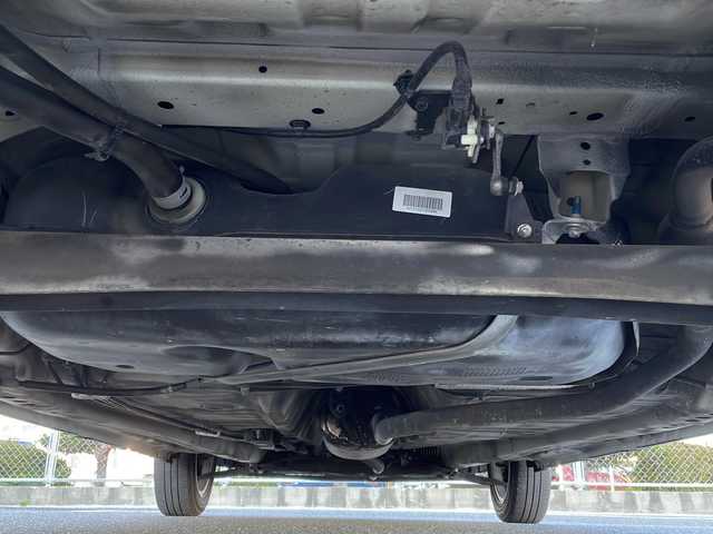 スズキ ラパン X 山口県 2021(令3)年 3.4万km ピュアホワイトP ワンオーナー/純正8インチSDナビ　【CN-RZ865】/・Bluetooth接続/・フルセグテレビ/・AM/FM/CD/DVD/前後ドライブレコーダー/スズキセーフティサポート/・デュアルセンサーブレーキサポート/・誤発進抑制機能/・車線逸脱警報/・ふらつき警報/・先行車発進お知らせ機能/・標識認識機能/・後退時ブレーキサポート/・後方誤発進抑制機能/・リヤパーキングセンサー/シートヒーター/純正フロアマット/スマートキー/プッシュスタート/純正LEDライト/純正14インチアルミホイール/ドアバイザー/ウィンカーミラー/保証書