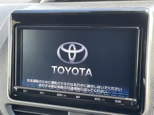 トヨタ ヴォクシー ハイブリッド ZS 煌Ⅲ 福岡県 2020(令2)年 3.4万km ブラック 純正９インチナビ（ＮＳＺＴ－Ｙ６８Ｔ）/フルセグTV/CD/DVD/BT/SD/AM/FM/バックカメラ/衝突軽減/レーンアシスト/両側パワースライドドア/クルーズコントロール/前席シートヒーター/ビルトインＥＴＣ２．０/スマートキー/プッシュスタート/純正AW