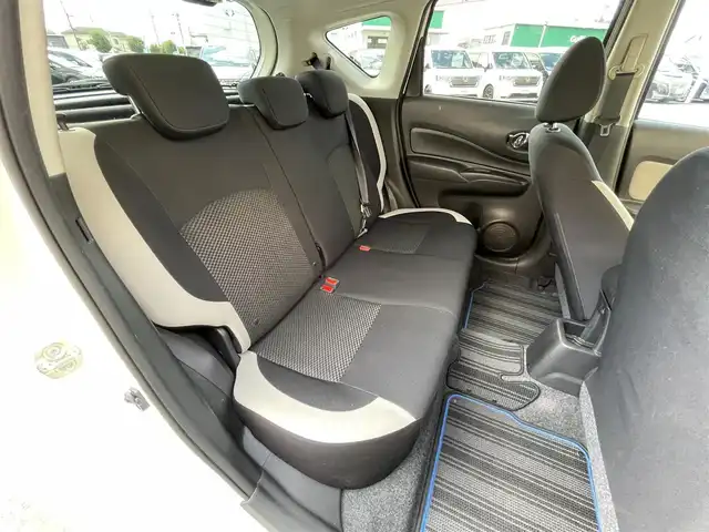 日産 ノート e－パワー X 東京都 2018(平30)年 6.6万km ブリリアントホワイトパール アラウンドビューモニター/デジタルルームミラー/オーディオ/CD/FM/AM/エマージェンシーブレーキ/車線逸脱警報/ＥＴＣ/車両検知警報/ドライブレコーダー/オートエアコン/オートライト/スマートキー