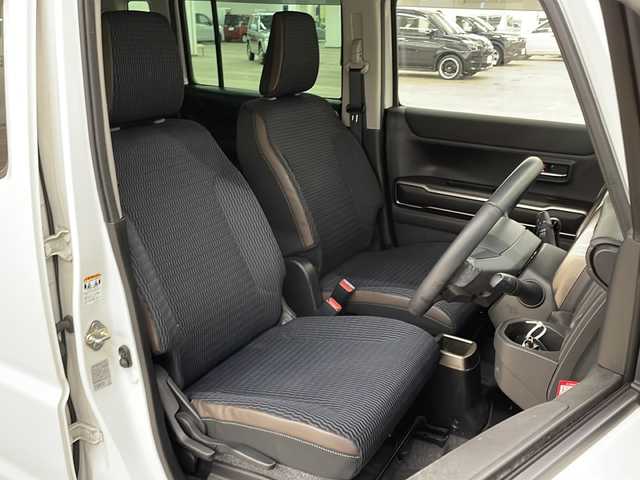 スズキ ハスラー Jスタイル Ⅱ 道央・札幌 2023(令5)年 4.2万km ピュアホワイトパール/ウッディブラウン2トーンルーフ /4WD//ワンオーナー//社外8インチナビ:AVIC-RL812/(CD/DVD/BT/SD/ラジオ/フルセグ)//バックカメラ//衝突被害軽減システム//レーダークルーズコントロール//アイドリングストップ//ウィンカーミラー//ドアバイザー//プッシュスタート//LEDヘッドライト//ETC//プッシュスタート//オートライト//フォグライト//オートエアコン//スペアキー//レーンキープアシスト//シートヒーター