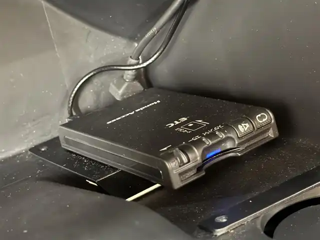 ホンダ フリード スパイク ハイブリット ジャストセレクション 群馬県 2012(平24)年 2.1万km プレミアムブルーオパールメタリック ホワイトハウスポップアップルーフ/純正7インチナビ/・ワンセグTV/・CD/SD/USB/・FM/AM/バックカメラ/ドライブレコーダー/片側パワースライドドア/クルーズコントロール/リモコンキー/純正フロアマット/HIDヘッドライト/オートライト/電動格納ミラー/横滑り防止機能