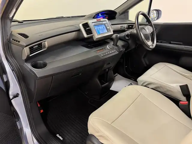 ホンダ フリード スパイク ハイブリット ジャストセレクション 群馬県 2012(平24)年 2.1万km プレミアムブルーオパールメタリック ホワイトハウスポップアップルーフ/純正7インチナビ/・ワンセグTV/・CD/SD/USB/・FM/AM/バックカメラ/ドライブレコーダー/片側パワースライドドア/クルーズコントロール/リモコンキー/純正フロアマット/HIDヘッドライト/オートライト/電動格納ミラー/横滑り防止機能