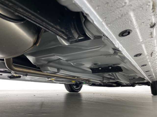 トヨタ ルーミー カスタムG 道央・札幌 2025(令7)年 0.2万km ブライトシルバーM ・4WD/・純正ディスプレイオーディオ&BT&AppleCarplay&AndroidAuto&HDMI/・両側パワースライドドア/・全方位カメラ/・バック/サイドカメラ/・スマートアシスト/・コーナーセンサー/・前席シートヒーター/・ドライブレコーダー/・ビルトインETC/・社外フロアマット/・LEDヘッドライト/・オートライト/・スマートキー