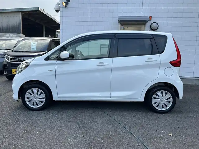 日産 デイズ J 滋賀県 2018(平30)年 8.6万km ホワイト (株)IDOMが運営する【じしゃロン草津店】の自社ローン対象車両になります。こちらは現金ご利用時の価格です。/自社ローンご希望の方は別途その旨お申付け下さい。