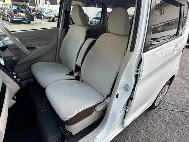 日産 デイズ J 滋賀県 2018(平30)年 8.6万km ホワイト (株)IDOMが運営する【じしゃロン草津店】の自社ローン対象車両になります。こちらは現金ご利用時の価格です。/自社ローンご希望の方は別途その旨お申付け下さい。