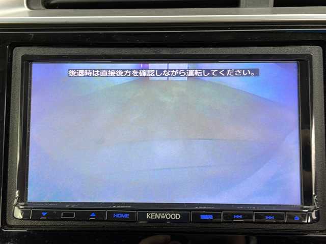 ホンダ フィット ハイブリット Fパッケージ 新潟県 2014(平26)年 13.2万km ティンテッドシルバーM 社外メモリナビ /　　CD/DVD/ワンセグ/SD/USB/iPod/バックモニター/ステアリングスイッチ/純正フロアマット/ドアバイザー/ドライブレコーダー/電動格納ミラー/ヘッドライトレベライザー/スペアキー/スマートキー/ETC