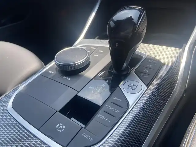 ＢＭＷ ３２０ｉ Mスポーツ 栃木県 2020(令2)年 5.3万km アルピンホワイトⅢ AppleCarPlay/ACC/レーンキープ/全方位カメラ/インテリジェントセーフティ/純正ナビ/パワーシート/シートヒーター/ハーフレザー/アンビエントライト/ETC/純正18インチAW