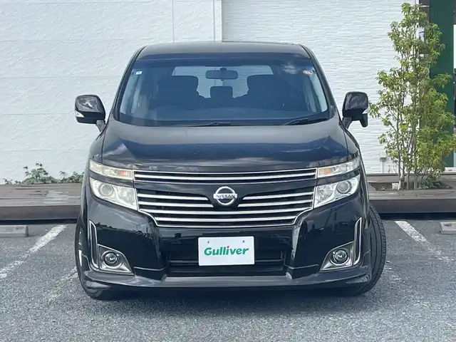 日産 エルグランド 250HWS アーバンクロム 千葉県 2012(平24)年 4.7万km ファントムブラック １オーナー　ナビＭＣ３１１Ｄ－Ｗ　バックカメラ　両側パワースライドドア　ＥＴＣ　ハーフレザー　マット　１８インチＡＷ　キセノンライト　フォグライト　エアロ　インテリキー