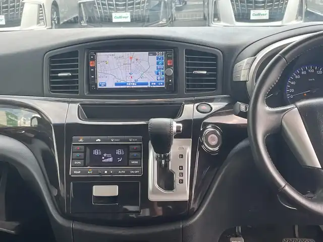 日産 エルグランド 250HWS アーバンクロム 千葉県 2012(平24)年 4.7万km ファントムブラック １オーナー　ナビＭＣ３１１Ｄ－Ｗ　バックカメラ　両側パワースライドドア　ＥＴＣ　ハーフレザー　マット　１８インチＡＷ　キセノンライト　フォグライト　エアロ　インテリキー