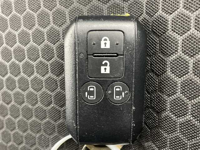 スズキ スペーシア ギア HYBRID XZ 岐阜県 2021(令3)年 2.8万km デニムブルー ガンメタリック 2トーン 8インチ純正ナビ/　(AM/FM/CD/DVD/Bluetooth/フルセグTV)/全方位カメラ/衝突軽減ブレーキ/レーンキープアシスト/レーダークルーズコントロール/両側パワースライドドア/革巻きステアリング/ルーフレール/ビルトインETC/ドライブレコーダー/LEDヘッドライト/オートハイビーム/純正フロアマット　/純正ドアバイザー