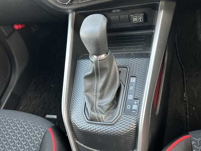 ダイハツ ロッキー X 広島県 2020(令2)年 2.9万km シャイニングホワイトパール ワンオーナー/9インチ純正メモリナビ/（フルセグTV/Bluetooth/CD/DVD/AM/FM）/全周囲カメラ/プッシュスタート/ドアバイザー/アイドリングストップ/ドライブレコーダー（前方のみ）/コーナーセンサー/スマートキー/スペアキー×１/LEDヘッドライト/ビルドインETC/衝突被害軽減システム