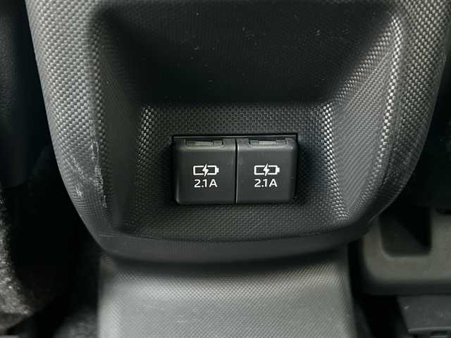 ダイハツ ロッキー X 広島県 2020(令2)年 2.9万km シャイニングホワイトパール ワンオーナー/9インチ純正メモリナビ/（フルセグTV/Bluetooth/CD/DVD/AM/FM）/全周囲カメラ/プッシュスタート/ドアバイザー/アイドリングストップ/ドライブレコーダー（前方のみ）/コーナーセンサー/スマートキー/スペアキー×１/LEDヘッドライト/ビルドインETC/衝突被害軽減システム