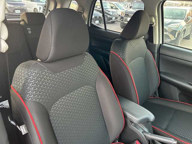 ダイハツ ロッキー X 広島県 2020(令2)年 2.9万km シャイニングホワイトパール ワンオーナー/9インチ純正メモリナビ/（フルセグTV/Bluetooth/CD/DVD/AM/FM）/全周囲カメラ/プッシュスタート/ドアバイザー/アイドリングストップ/ドライブレコーダー（前方のみ）/コーナーセンサー/スマートキー/スペアキー×１/LEDヘッドライト/ビルドインETC/衝突被害軽減システム