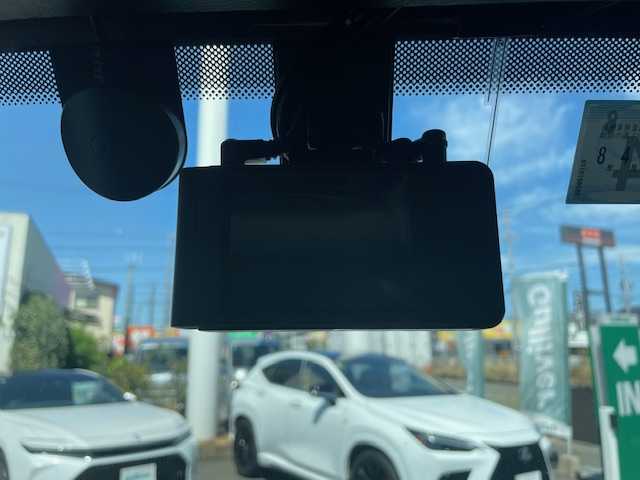 クライスラー・ジープ ジープ ラングラー アンリミテッド サハラ 三重県 2023(令5)年 3.8万km サージグリーン 1オーナー/衝突軽減/純正ナビ/フルセグTV/【Bluetooth/USB/AUX】/フロント/サイド/バックカメラ/ETC2.0/前後ドライブレコーダー/クルーズコントロール/レザーシート/D/N席シートヒーター/ステアリングヒーター/オートライト/LEDヘッドライト/285/65R18インチ純正AW/プッシュスタート/スマートキー/スペアキー