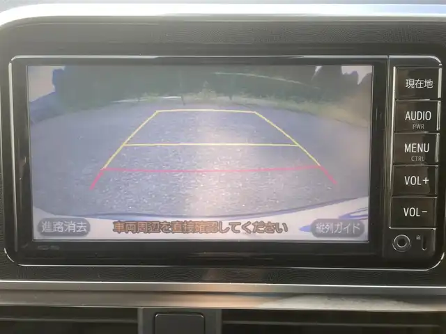 トヨタ シエンタ G 埼玉県 2016(平28)年 13万km ホワイトパールクリスタルシャイン (株)IDOMが運営する【じしゃロン鳩ヶ谷店】の自社ローン専用車両になりますこちらは現金またはオートローンご利用時の価格です。自社ローンご希望の方は別途その旨お申付け下さい/純正SDナビ(品番:NSCD-W66)/純正ワンセグテレビ/バックカメラ/アイドリングストップ/プッシュスタート/両側パワースライドドア/ETC/LDA(レーンディパーチャーアラート)/オートハイビーム/純正フロアマット/スマートキー/スペアキー1本/革巻ステアリング/ウインカーミラー/フォグランプ