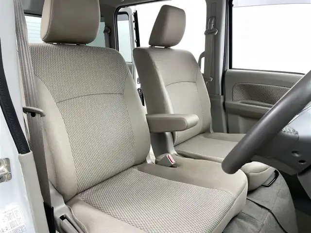 スズキ エブリィ ワゴン PZターボ スペシャル 福井県 2022(令4)年 4.7万km パールホワイト ハイルーフ/４WD/純正ディスプレイオーディオ/（Bluetooth/スマートフォン接続/AM・FM）/バックカメラ/純正電動オートステップ/両側パワースライドドア/スズキ セーフティ サポート/・衝突軽減ブレーキ/・誤発進抑制機能/・車線逸脱警報機能/・ふらつき警報機能/・先行車発進お知らせ機能/・ハイビームアシスト/コーナーセンサー/シートヒーター/プッシュスタート/スマートキー/LEDオートライト/純正アルミホイール/ドライブレコーダー