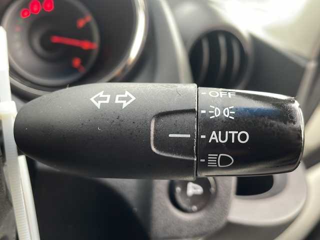 ホンダ フィット G スマートセレクション 鳥取県 2012(平24)年 12.1万km プレミアムホワイトパール メモリナビ/フルセグＴＶ　ＤＶＤ　ＣＤ　Ｂｌｕｅｔｏｏｔｈ　ＳＤ/バックカメラ/ドライブレコーダー/フロアマット/ドアバイザー/スマートキー/取扱説明書/電動格納ミラー/社外１５インチアルミ