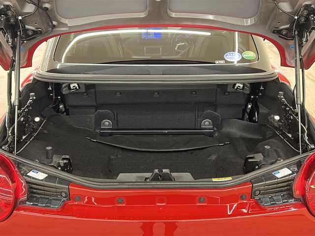 ダイハツ コペン セロ 愛知県 2015(平27)年 6.1万km マタドールレッドP ・純正メモリナビ　型式NSZP-W65DE/（DVD/フルセグ/CD/AM/FM/BT）/・電動ハードトップ/・横滑り防止装置/・マニュアルモード付AT/・ステアリングスイッチ/・オートエアコン/・シートヒーターD/N席/・LEDヘッドライト/・フォグランプ/・オートライト/・社外ETC/・純正フロアマット/・社外16インチAW（夏タイヤ）/・冬タイヤ積込社外16インチAW付