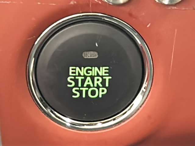 ダイハツ コペン セロ 愛知県 2015(平27)年 6.1万km マタドールレッドP ・純正メモリナビ　型式NSZP-W65DE/（DVD/フルセグ/CD/AM/FM/BT）/・電動ハードトップ/・横滑り防止装置/・マニュアルモード付AT/・ステアリングスイッチ/・オートエアコン/・シートヒーターD/N席/・LEDヘッドライト/・フォグランプ/・オートライト/・社外ETC/・純正フロアマット/・社外16インチAW（夏タイヤ）/・冬タイヤ積込社外16インチAW付