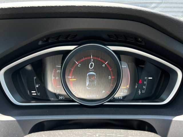 ボルボ Ｖ４０ D4 茨城県 2016(平28)年 2.4万km アイスホワイト インテリセーフ /ACC /レーンキーピングエイド /BLIS /バックカメラ /パーキングセンサー /ナビ /12セグ /BT /DVD /USB /メモリー付パワーシート /ETC /キセノンヘッドライト /オートライト /ドラレコ /禁煙車