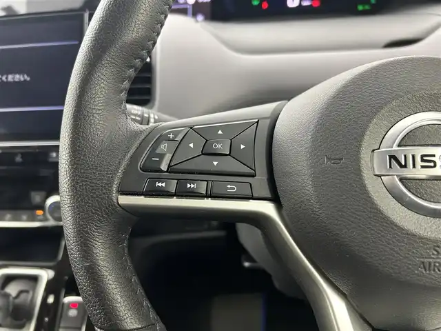 日産 セレナ e－パワー ハイウェイスター V 千葉県 2021(令3)年 1.4万km ブリリアントホワイトパール 禁煙車/エマージェンシーブレーキ/レーンキープアシスト/オートハイビーム/プロパイロット/ブライドスポットモニター/純正10インチメモリナビ/　CD/DVD/BT/フルセグTV/両側パワースライドドア/デジタルインナーミラー/電子パーキング/オートホールド/電動格納ミラー/プッシュスタート&スマートキー/LEDヘッドライト/フォグライト