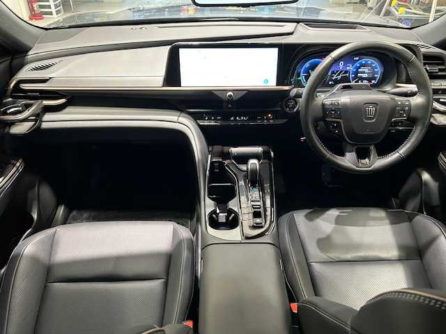 トヨタ クラウン スポーツ Z 宮城県 2024(令6)年 3.6万km グレー モデリスタエアロ/トヨタセーフティセンス/・プリクラッシュセーフティシステム/・レーントレーシングアシスト/・レーンディパーチャーアラート/・レーダークルーズコントロールシステム/・ロードサインアシスト/・レーンキープアシスト/・プラインドスポットモニター/・プロアクティブドライビングアシスト/・アダプティブハイビームシステム/純正ナビ/・BT/AM/FM/TV/・純正ETC2.0/・バックカメラ/・全方位カメラ/純正ナビ/・フルセグTV/Bluetooth/AM/FM/・純正ETC2.0/・アラウンドビューモニター/・テレビキャンセラー/革巻きステアリング/。ステアリングスイッチ/レザーシート/・シートヒーター（運転席/助手席）/・パワーシート（運転席/助手席）/・シートメモリー（運転席/助手席）/電動リアゲート/純正LEDヘッドライト/・オートライト/純正フロアマット/純正21インチアルミホイール/プッシュスタート/・スマートキー