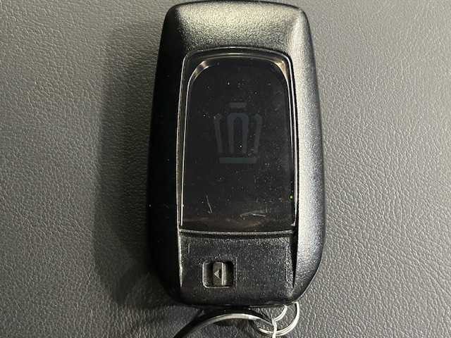 トヨタ クラウン スポーツ Z 宮城県 2024(令6)年 3.6万km グレー モデリスタエアロ/トヨタセーフティセンス/・プリクラッシュセーフティシステム/・レーントレーシングアシスト/・レーンディパーチャーアラート/・レーダークルーズコントロールシステム/・ロードサインアシスト/・レーンキープアシスト/・プラインドスポットモニター/・プロアクティブドライビングアシスト/・アダプティブハイビームシステム/純正ナビ/・BT/AM/FM/TV/・純正ETC2.0/・バックカメラ/・全方位カメラ/純正ナビ/・フルセグTV/Bluetooth/AM/FM/・純正ETC2.0/・アラウンドビューモニター/・テレビキャンセラー/革巻きステアリング/。ステアリングスイッチ/レザーシート/・シートヒーター（運転席/助手席）/・パワーシート（運転席/助手席）/・シートメモリー（運転席/助手席）/電動リアゲート/純正LEDヘッドライト/・オートライト/純正フロアマット/純正21インチアルミホイール/プッシュスタート/・スマートキー