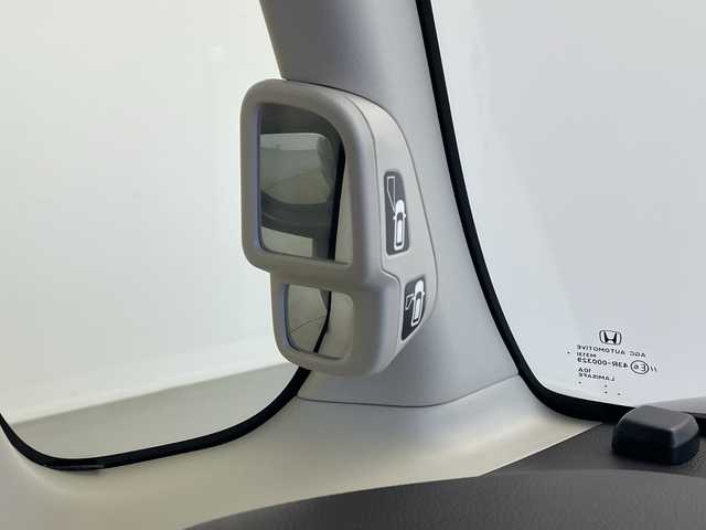 ホンダ Ｎ ＢＯＸ G L ホンダセンシング 岐阜県 2020(令2)年 2.8万km プレミアムアガットブラウンP 社外SDナビ/フルセグ/BT/DVD/ビルトインETC/社外ドライブレコーダー/ホンダセンシング/アダプティブクルーズコントロール/車線維持支援システム/路外逸脱抑制機能/衝突軽減ブレーキ/両側スライドドァ/パーキングセンサー/LEDオートライト/純正14インチAW/ベンチシート/ステアリングスイッチ/電動格納ミラー/純正フロアマット/サイドバイザー