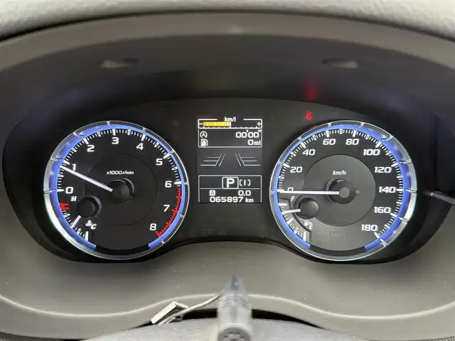 スバル レヴォーグ 1．6GT－S アイサイト 青森県 2016(平28)年 6.6万km クリスタルホワイトP 4WD/アドバンスドセイフティパッケージ/純正SDナビ・フルセグTV/CD・DVD・Bluetooth・SD/バック・サイドカメラ/黒レザーシート/前席パワーシート・シートヒーター/アイサイトver3/衝突軽減ブレーキ/追従クルーズコントロール/アクティブレーンキープ/ハイビームアシスト/リアビークルディテクション/ビルトインETC/フロント・リアUSB電源/LEDヘッドライト/フォグランプ/純正18インチアルミ/STiアンダーエアロ