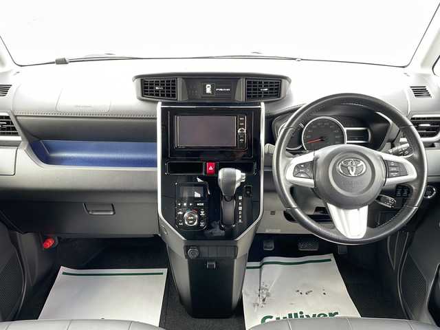 トヨタ タンク カスタムG S 岩手県 2017(平29)年 7.1万km ブラックマイカメタリック/インペリアルゴールドクリスタルメタリック 2トーン 純正SDナビ/AM/FM/CD/DVD/Bluetooth/フルセグTV/バックカメラ/ビルトインETC2.0/純正ドライブレコーダー/革調シートカバー/両側パワースライドドア/クルーズコントロール/衝突被害軽減ブレーキ/アイドリングストップ/LEDヘッドライト/LEDフォグランプ/オートライト/スマートキー/プッシュスタート/電動格納ミラー/純正14インチAW/純正ドアバイザー/保証書/取扱説明書