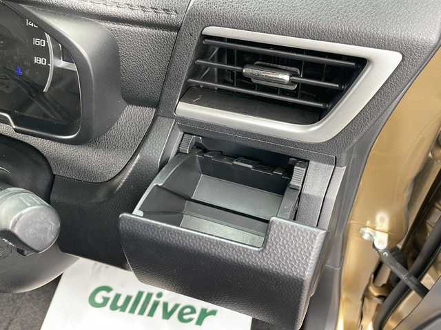 トヨタ タンク カスタムG S 岩手県 2017(平29)年 7.1万km ブラックマイカメタリック/インペリアルゴールドクリスタルメタリック 2トーン 純正SDナビ/AM/FM/CD/DVD/Bluetooth/フルセグTV/バックカメラ/ビルトインETC2.0/純正ドライブレコーダー/革調シートカバー/両側パワースライドドア/クルーズコントロール/衝突被害軽減ブレーキ/アイドリングストップ/LEDヘッドライト/LEDフォグランプ/オートライト/スマートキー/プッシュスタート/電動格納ミラー/純正14インチAW/純正ドアバイザー/保証書/取扱説明書