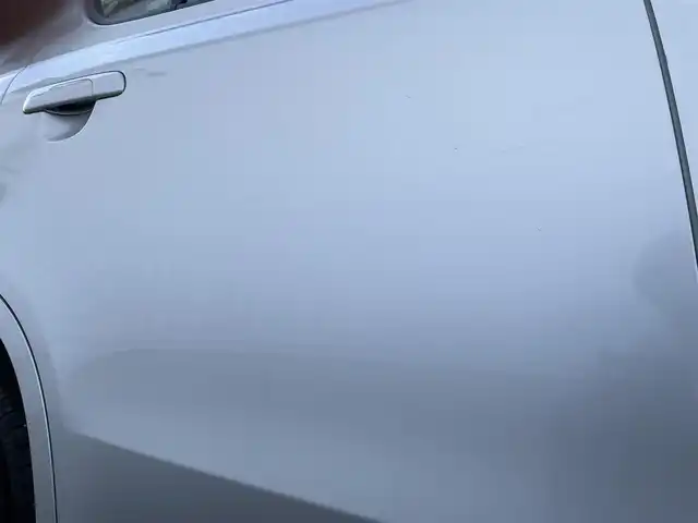 スズキ アルト エコ L 佐賀県 2014(平26)年 7.4万km スペリアホワイト/シルキーシルバーメタリック 純正オーディオ/・AM/FM/CD/前方ドライブレコーダー/ETC/アイドリングストップ/ISOFIX対応/純正フロアマット/ドアバイザ―/新車保証書/取扱説明書/スペアキー１本