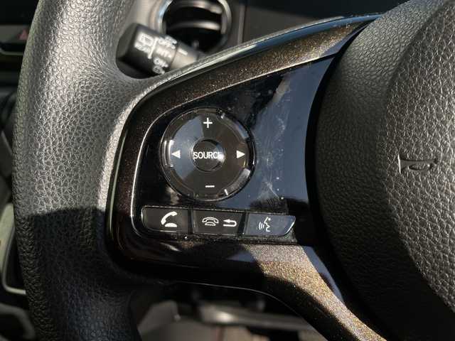 ホンダ Ｎ ＢＯＸ カスタム G L ホンダセンシング 千葉県 2018(平30)年 4.7万km プラチナホワイトパール 純正ナビ/(Bluetoothフルセグ/TV/SD/AUX/iPod)/ドライブレコーダー(前後)/衝突被害軽減システム/車線逸脱警報/バックカメラ/クルーズコントロール/片側パワースライドドア/横滑り防止装置/ETC/アイドリングストップ/LEDヘッドライト/フォグランプ/オートライト/ウィンカーミラー/電動格納ミラー/純正14インチAW/シートリフター/プッシュスタート/スマートキー/ドアバイザー/フロアマット/スペアキー/取扱説明書/保証書