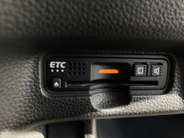 ホンダ Ｎ ＢＯＸ カスタム G L ホンダセンシング 千葉県 2018(平30)年 4.7万km プラチナホワイトパール 純正ナビ/(Bluetoothフルセグ/TV/SD/AUX/iPod)/ドライブレコーダー(前後)/衝突被害軽減システム/車線逸脱警報/バックカメラ/クルーズコントロール/片側パワースライドドア/横滑り防止装置/ETC/アイドリングストップ/LEDヘッドライト/フォグランプ/オートライト/ウィンカーミラー/電動格納ミラー/純正14インチAW/シートリフター/プッシュスタート/スマートキー/ドアバイザー/フロアマット/スペアキー/取扱説明書/保証書