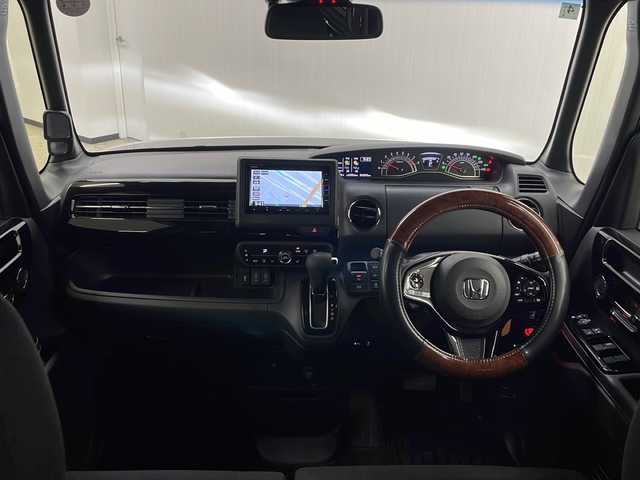 ホンダ Ｎ ＢＯＸ カスタム L 長崎県 2022(令4)年 1.7万km ミッドナイトブルービームM ワンオーナー/純正メモリナビ(VXM-224VFi)/（フルセグ/DVD/CD/Bluetooth）/バックカメラ/片側パワースライドドア/追従型クルーズコントロール/衝突軽減システム/レーンキープアシスト/純正LEDヘッドライト/純正14インチアルミホイール/純正フロアマット/オートホールド/横滑り防止装置/前後コーナーセンサー/盗難防止装置/オートライト/カーテンエアバック/電格ミラー/USB２口/保証書/取扱説明書