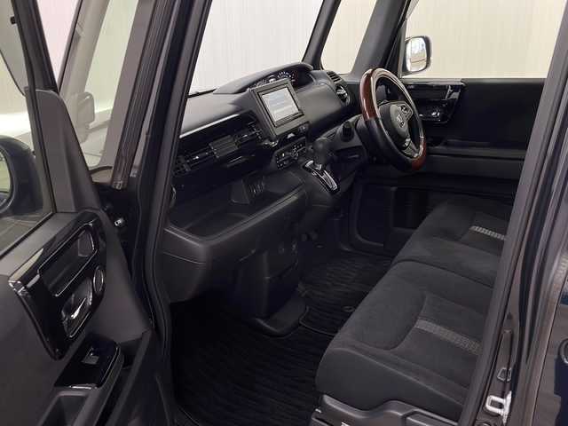 ホンダ Ｎ ＢＯＸ カスタム L 長崎県 2022(令4)年 1.7万km ミッドナイトブルービームM ワンオーナー/純正メモリナビ(VXM-224VFi)/（フルセグ/DVD/CD/Bluetooth）/バックカメラ/片側パワースライドドア/追従型クルーズコントロール/衝突軽減システム/レーンキープアシスト/純正LEDヘッドライト/純正14インチアルミホイール/純正フロアマット/オートホールド/横滑り防止装置/前後コーナーセンサー/盗難防止装置/オートライト/カーテンエアバック/電格ミラー/USB２口/保証書/取扱説明書