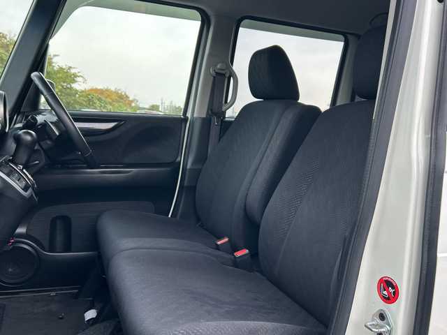 ホンダ Ｎ ＢＯＸ カスタム G ターボパッケージ 千葉県 2013(平25)年 6.2万km プレミアムホワイトパール ナビＡＶＮ６６９ＨＤ　バックカメラ　ＥＴＣ　フルセグＴＶ　ＣＤ　ＤＶＤ　パドルシフト　ステアスイッチ　クルーズコントロール　両側パワースライドドア　純正フロアマット　純正エアロ　ＨＩＤ　フォグライト