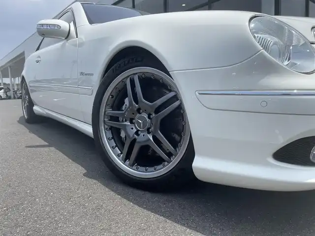 メルセデス・ベンツ ＣＬ５５ 千葉県 2005(平17)年 2.4万km 白 ガラスサンルーフ/正規ディーラー車/DIATONE SOUNDナビNR-MZ200/アルパインバックカメラ/フルセグ地デジ/Lorinserロワリング/AMGスタイリングIV19インチアルミ/ミシュランタイヤパイロットスポーツ4S/電動メモリーベージュレザーシート/シートヒーター＆ベンチレーション/99%UVカットガラスフィルム/ディーラー整備（H18、H19、R2、R4、R5）/取扱説明書