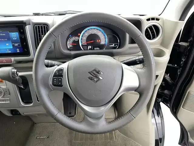 スズキ エブリィ ワゴン PZターボ スペシャル 福井県 2022(令4)年 0.7万km ブルーイッシュブラックパール3 4WD/純正ディスプレイオーディオ/純正オートステップ/シートヒーター/両側パワースライドドア/スズキセーフティサポート/・衝突被害軽減ブレーキ/・後退時ブレーキサポート/・誤発進抑制機能/・車線逸脱警報機能/・ふらつき警報機能/・先行車発進お知らせ機能/・ハイビームアシスト/ETC2.0/プッシュスタート/スマートキー/LEDオートライト/純正フロアマット/純正アルミホイール