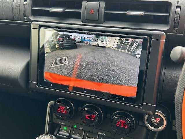 トヨタ ＧＲ８６ RZ 10thアニバーサリーLTD 埼玉県 2023(令5)年 0.3万km フレイムオレンジ ワンオーナー/社外9インチメモリーナビ/CD/DVD/SD/BT/USB/フルセグTV/GRパフォーマンスダンパー/純正18インチAW/クルーズコントロール/ハーフレザーシート/シートヒーター/ステアリングリモコン/バックカメラ/USB充電ポート/オートライト/LEDヘッドライト/リアフォグライト/プッシュスタート/フロアマット