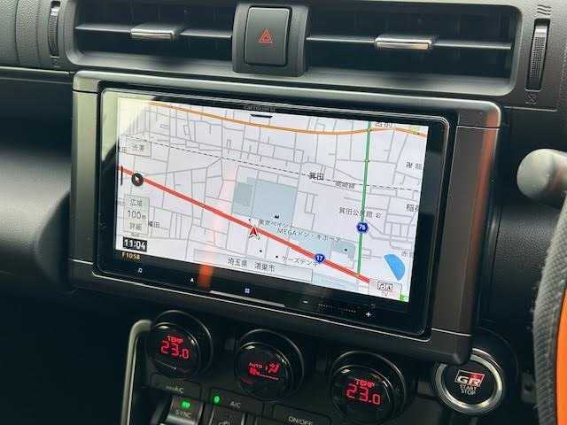トヨタ ＧＲ８６ RZ 10thアニバーサリーLTD 埼玉県 2023(令5)年 0.3万km フレイムオレンジ ワンオーナー/社外9インチメモリーナビ/CD/DVD/SD/BT/USB/フルセグTV/GRパフォーマンスダンパー/純正18インチAW/クルーズコントロール/ハーフレザーシート/シートヒーター/ステアリングリモコン/バックカメラ/USB充電ポート/オートライト/LEDヘッドライト/リアフォグライト/プッシュスタート/フロアマット